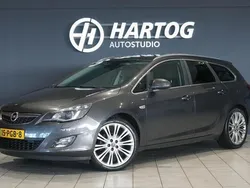 Grijs Gebruikt 2011 Opel Astra Sport Stationwagen | € 6.900 (Duur)