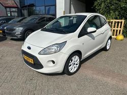 Wit Gebruikt 2015 Ford Ka Titanium X Hatchback | € 3.999