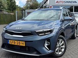 Blauw Gebruikt 2024 Kia Stonic SUV | € 21.695 (Goede deal)
