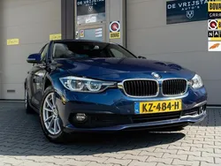 Blauw Gebruikt 2017 BMW 318 Executive Sedan | € 10.950 (Eerlijke prijs)