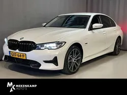 BMW 330e