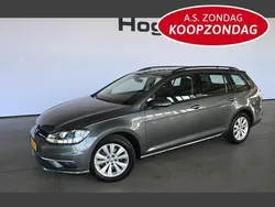 Grijs, metallic lak Gebruikt 2020 VW Golf VII Comfortline Stationwagen | € 13.440 (Eerlijke prijs)