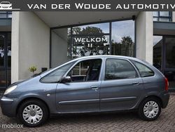 Grijs Gebruikt 2006 Citroën Xsara Picasso MPV | € 999 (Eerlijke prijs)