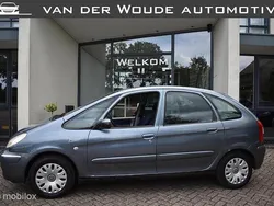 Grijs Gebruikt 2006 Citroën Xsara Picasso MPV | € 999 (Eerlijke prijs)