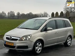 Grijs Gebruikt 2006 Opel Zafira Executive MPV | € 999 (Goede deal)