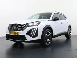 Wit Gebruikt 2024 Peugeot 2008 Allure SUV | € 24.420 (Eerlijke prijs)