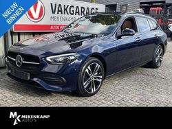 Blauw Gebruikt 2022 Mercedes C300e Luxury Stationwagen | € 37.950 (Eerlijke prijs)