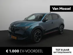 Blauw Nieuw 2025 Alfa Romeo Junior Edizione Speciale SUV | € 34.900 (Super prijs)