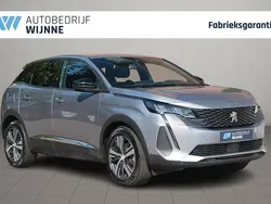 Grijs Gebruikt 2024 Peugeot 3008 Allure SUV | € 31.950 (Goede deal)