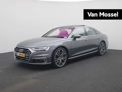 Grijs, metallic lak Gebruikt 2021 Audi A8 Proline Sedan | € 56.900