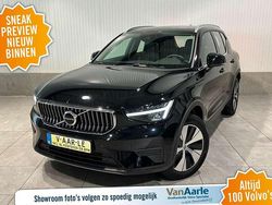 Zwart Gebruikt 2022 Volvo XC40 Core SUV | € 31.400 (Goede deal)