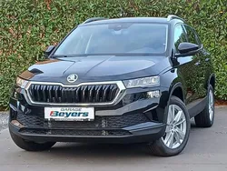 Zwart Nieuw 2024 Skoda Karoq Selection SUV | € 33.550