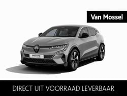 Grijs Nieuw 2025 Renault Mégane Komfort SUV | € 36.240 (Super prijs)