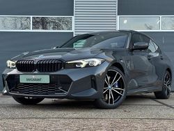 Grijs Gebruikt 2022 BMW 330e Executive Sedan | € 43.999