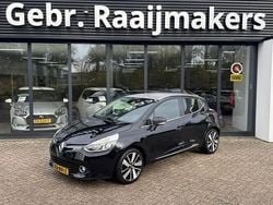 Zwart Gebruikt 2016 Renault Clio IV Iconic Hatchback | € 5.900 (Super prijs)