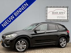 Zwart Gebruikt 2018 BMW X1 Executive SUV | € 21.995 (Eerlijke prijs)
