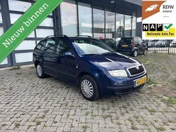 Blauw Gebruikt 2003 Skoda Fabia Stationwagen | € 1.274 (Eerlijke prijs)