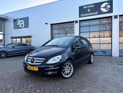 Zwart Gebruikt 2008 Mercedes B200 MPV | € 3.845 (Duur)