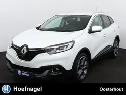 Wit, metallic lak Gebruikt 2017 Renault Kadjar Bose Edition SUV | € 14.900 (Eerlijke prijs)
