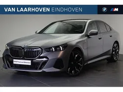 Pure grey Gebruikt 2024 BMW 550e Comfort Edition Sedan | € 89.950 (Duur)