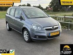 Grijs Gebruikt 2007 Opel Zafira MPV | € 1.450 (Goede deal)