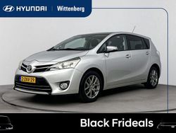 Grijs Gebruikt 2014 Toyota Verso Business Edition MPV | € 14.400 (Eerlijke prijs)