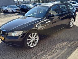 Zwart Gebruikt 2006 BMW 318 Stationwagen | € 2.950 (Eerlijke prijs)