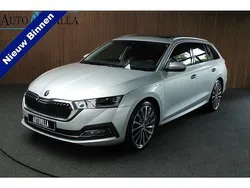 Zilver, metallic lak Gebruikt 2021 Skoda Octavia First Edition Stationwagen | € 27.750 (Goede deal)