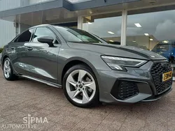 Grijs Gebruikt 2024 Audi A3 S-Line Sedan | € 31.800 (Goede deal)