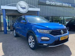 Blauw Gebruikt 2018 VW T-Roc Style SUV | € 17.245 (Iets duurder)