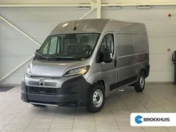 Grijs Nieuw 2024 Citroën Jumper MPV | € 30.640