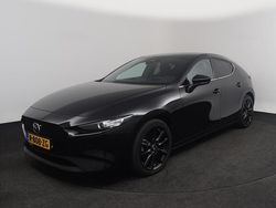 Jet black (zwart metallic) Gebruikt 2022 Mazda 3 Sportive Hatchback | € 25.750 (Eerlijke prijs)