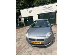 Grijs Gebruikt 2007 Fiat Grande Punto Dynamic Hatchback | € 2.490 (Eerlijke prijs)
