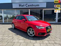 Rood, metallic lak Gebruikt 2011 Audi A1 S-Line Hatchback | € 5.990 (Eerlijke prijs)