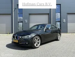Zwart Gebruikt 2016 BMW 330 Sedan | € 10.900 (Duur)