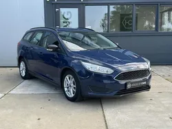 Blauw Gebruikt 2015 Ford Focus Trend Stationwagen | € 3.950 (Goede deal)