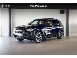 M carbonschwarz Gebruikt 2023 BMW iX3 Comfort Edition SUV | € 44.900 (Goede deal)
