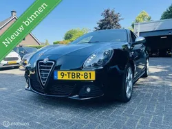 Zwart Gebruikt 2013 Alfa Romeo Giulietta Hatchback | € 8.950 (Iets duurder)