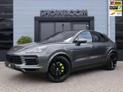 Grijs Gebruikt 2019 Porsche Cayenne SUV | € 79.900 (Duur)