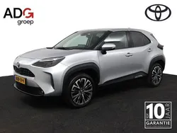 Grijs Gebruikt 2022 Toyota Yaris Cross SUV | € 27.950 (Eerlijke prijs)