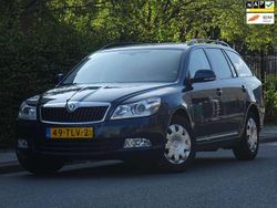 Blauw Gebruikt 2012 Skoda Octavia Ambition Stationwagen | € 2.499 (Super prijs)