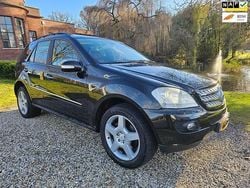 Groen Gebruikt 2007 Mercedes 320 SUV | € 4.999 (Super prijs)