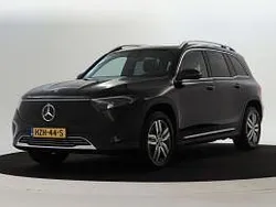Zwart, metallic lak Gebruikt 2024 Mercedes EQB250 Business SUV | € 40.945