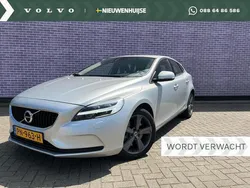 Grijs Gebruikt 2017 Volvo V40 Performance Stationwagen | € 18.899 (Eerlijke prijs)