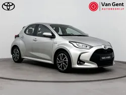 Gebruikt 2021 Toyota Yaris Hybrid Hatchback | € 20.999 (Eerlijke prijs)