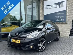 Zwart Gebruikt 2018 Peugeot 208 GT-line Hatchback | € 10.500 (Eerlijke prijs)
