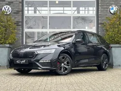Zwart Gebruikt 2020 Skoda Octavia First Edition Stationwagen | € 28.950 (Duur)