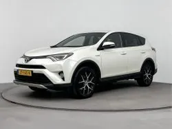 Wit Gebruikt 2016 Toyota RAV4 Style SUV | € 22.445 (Iets duurder)