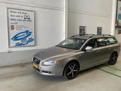Grijs Gebruikt 2009 Volvo V70 R-Design Stationwagen | € 12.950 (Iets duurder)