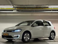 Wit Gebruikt 2020 VW e-Golf Hatchback | € 13.750 (Goede deal)